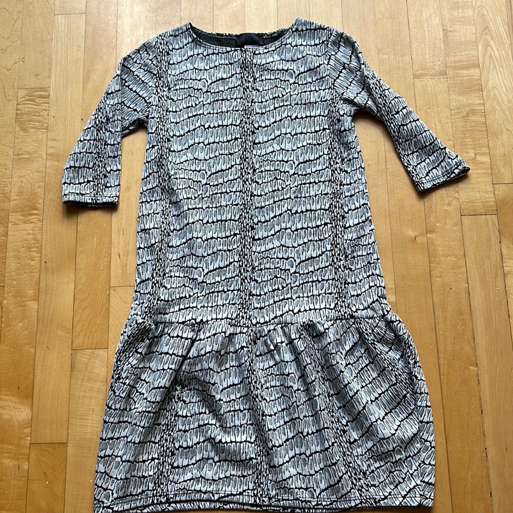 Girls dress